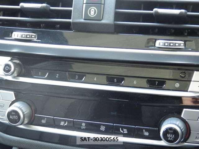 Bmw X4 2021-07 6007728-15