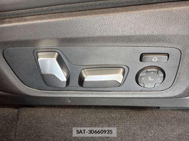 Bmw X4 2023-12 6525728-11
