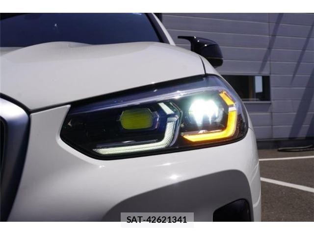 Bmw X4 2023-04 6902872-11