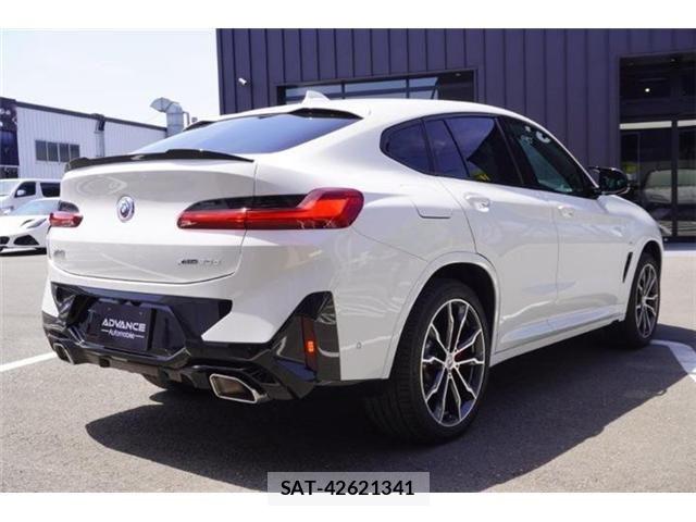 Bmw X4 2023-04 6902872-24