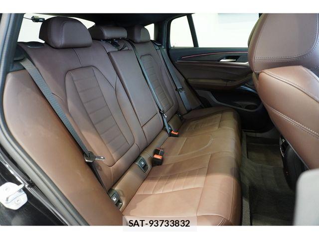 Bmw X4 2023-08 8034664-13