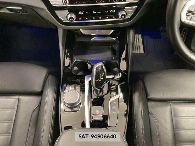 Bmw X4 2021-06 8098349-19