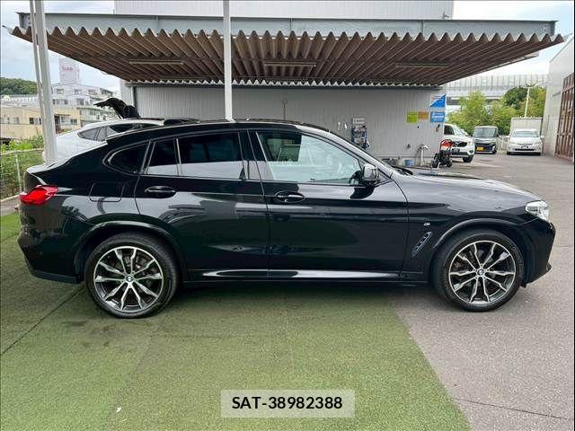 Bmw X4 2021-06 8145545-17