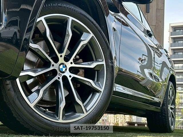 Bmw X4 2021-12 8244744-18