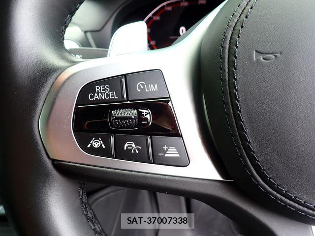 Bmw X4 2021-12 8828105-11