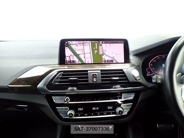 Bmw X4 2021-12 8828105-14
