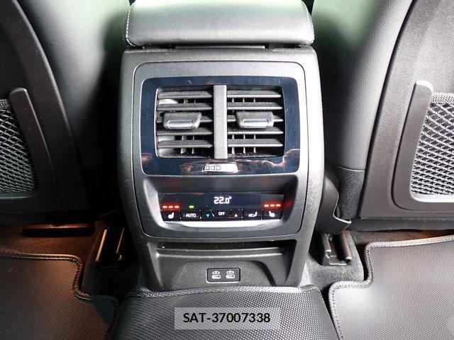 Bmw X4 2021-12 8828105-23