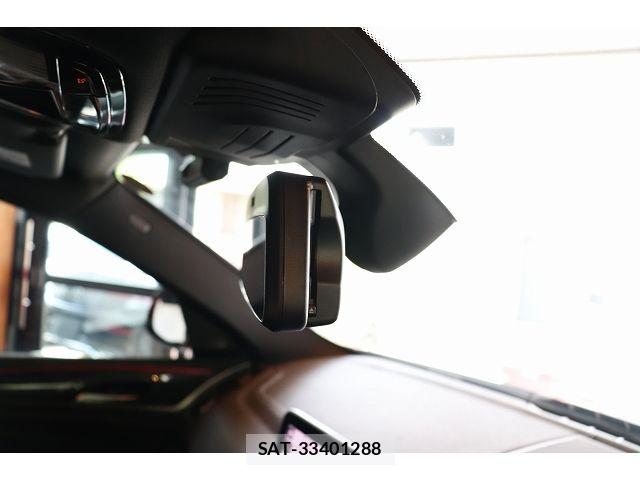 Bmw X4 2023-06 7215588-21