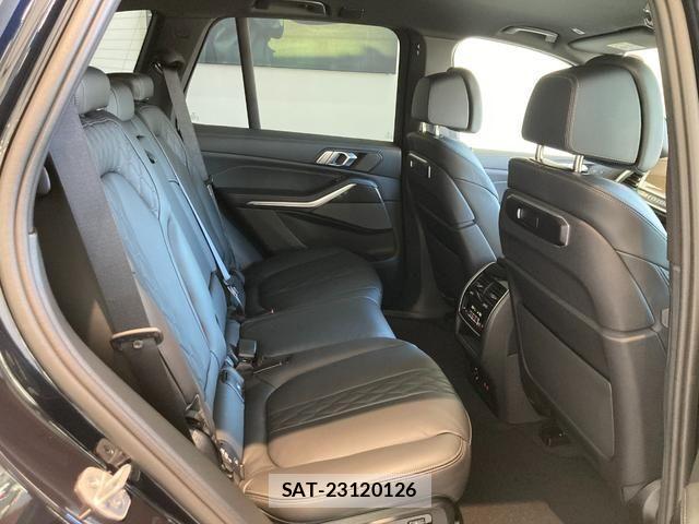 Bmw X5 2025-09 1741390-11