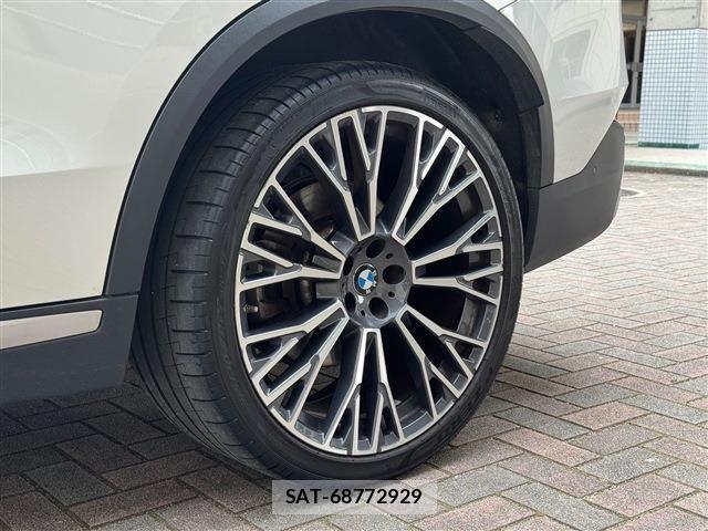 Bmw X5 2023-12 6670628-26