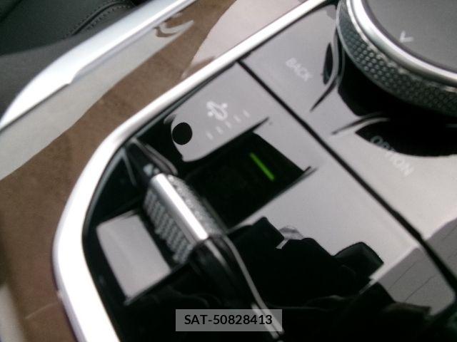Bmw X5 2021-03 6675251-11