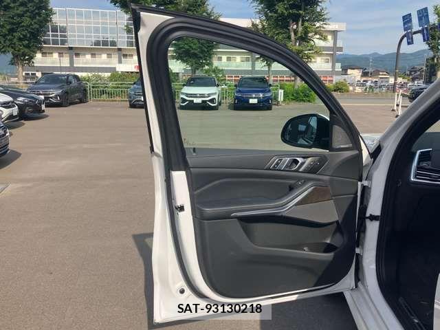 Bmw X5 2023-06 7215599-13