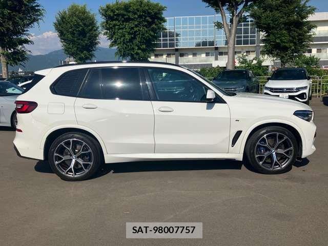 Bmw X5 2022-06 7499779-6