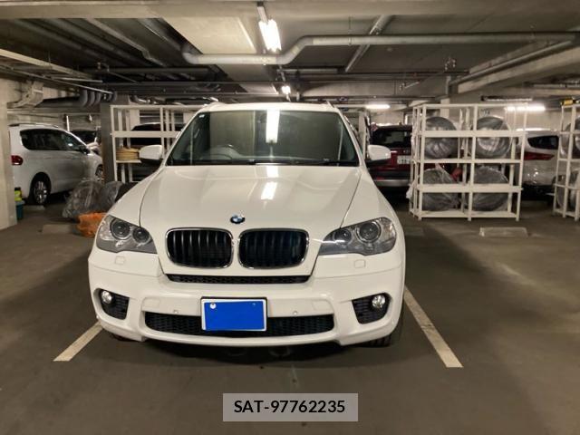 Bmw X5 2011-06 8828107-0