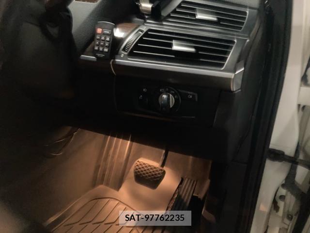 Bmw X5 2011-06 8828107-21
