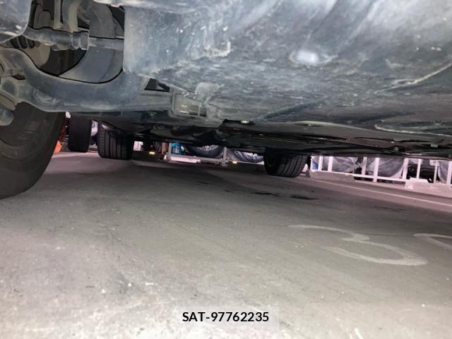 Bmw X5 2011-06 8828107-8