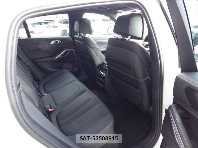 Bmw X6 2021-04 2660972-11