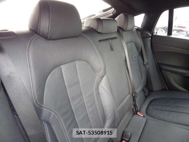 Bmw X6 2021-04 2660972-12