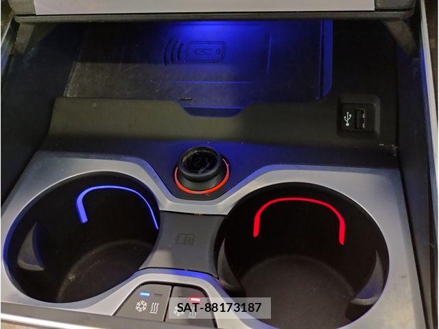 Bmw X6 2022-10 6902880-24