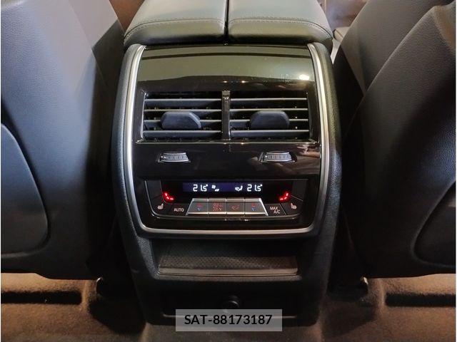 Bmw X6 2022-10 6902880-27