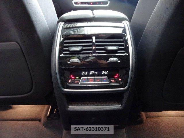Bmw X6 2023-11 7057776-18