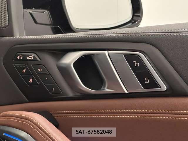 Bmw X6 2024-10 7249959-14
