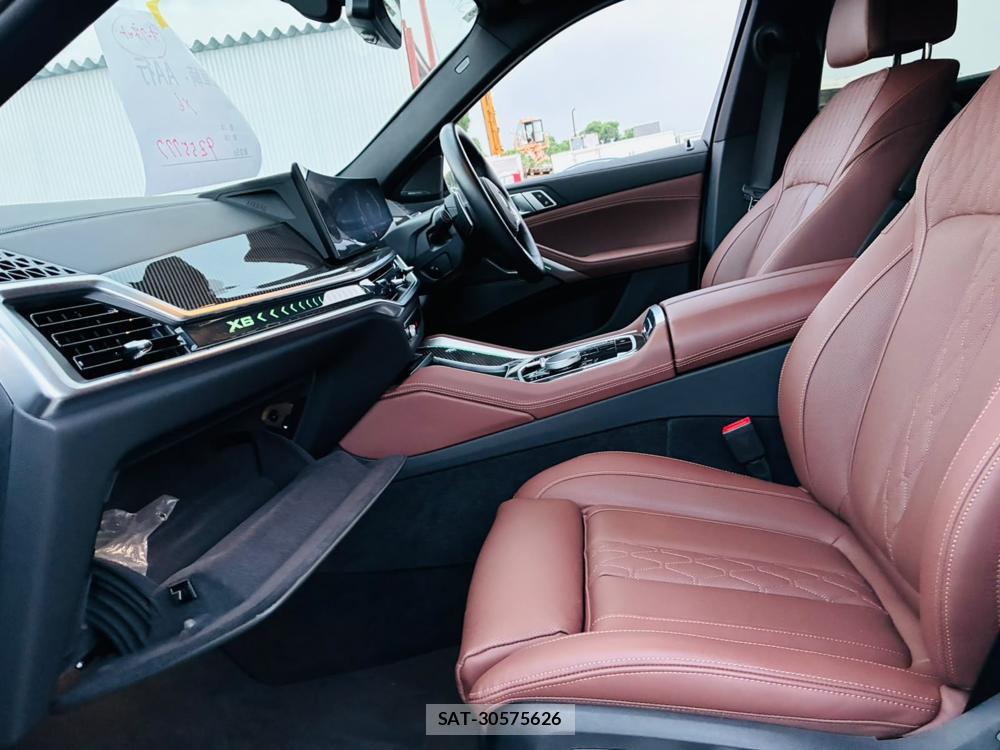 Bmw X6 2025-06 7215603-10