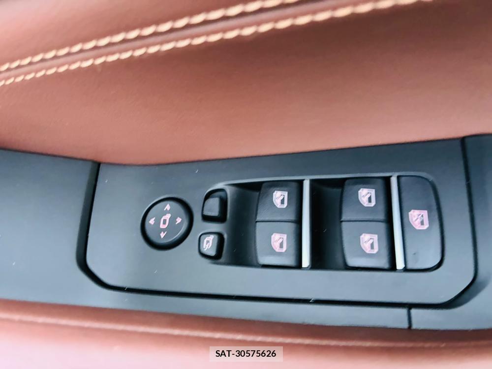 Bmw X6 2025-06 7215603-21