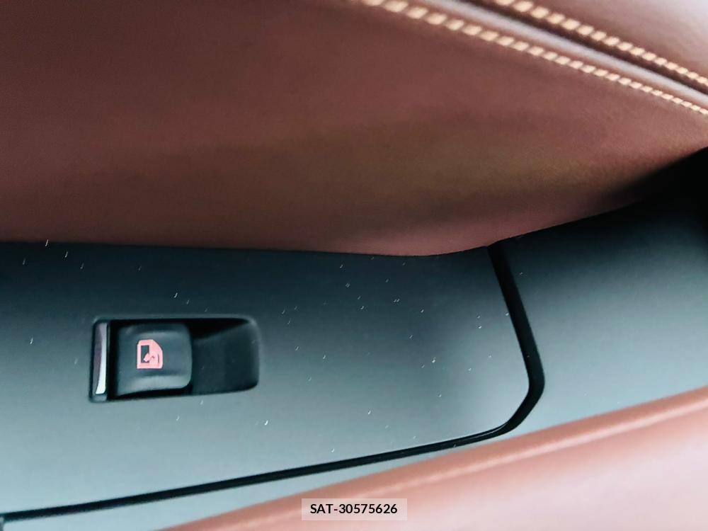 Bmw X6 2025-06 7215603-23