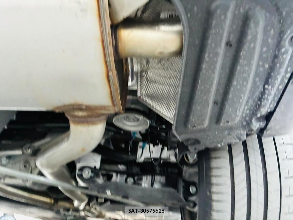 Bmw X6 2025-06 7215603-36