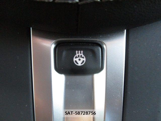 Bmw X6 2023-10 8244751-25