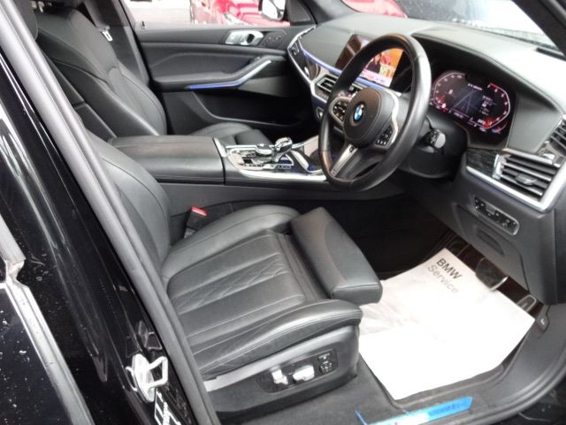Bmw X7 2022-03 758755-15