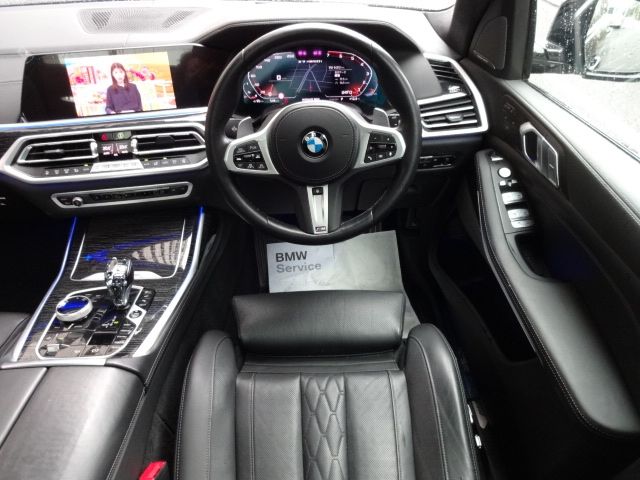 Bmw X7 2022-03 758755-1
