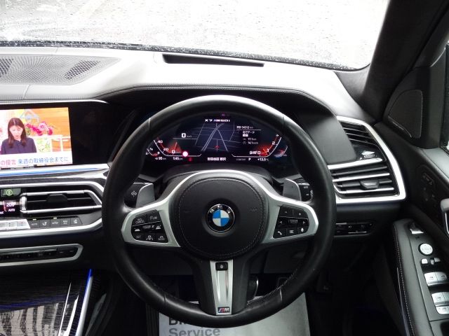 Bmw X7 2022-03 758755-21