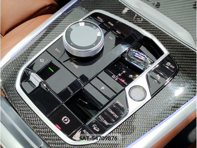 Bmw X7 2024-09 3904039-22