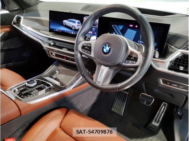 Bmw X7 2024-09 3904039-28