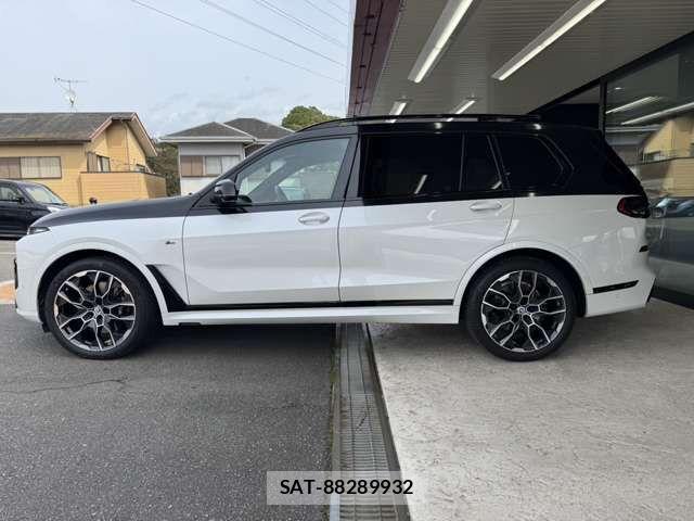 Bmw X7 2023-04 4588187-7