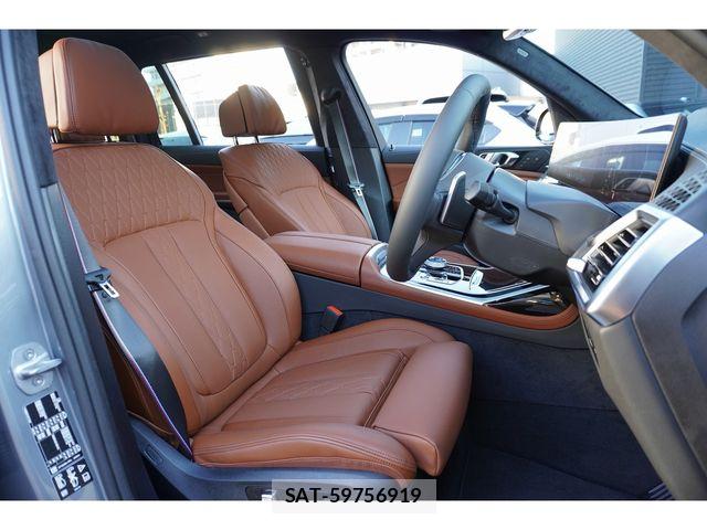 Bmw X7 2025-10 6212192-16