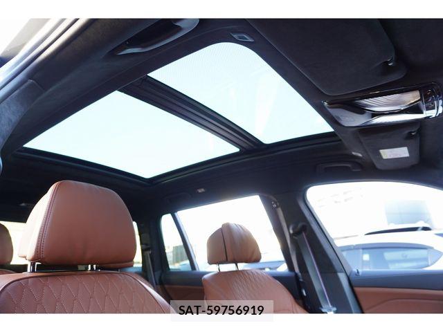 Bmw X7 2025-10 6212192-18