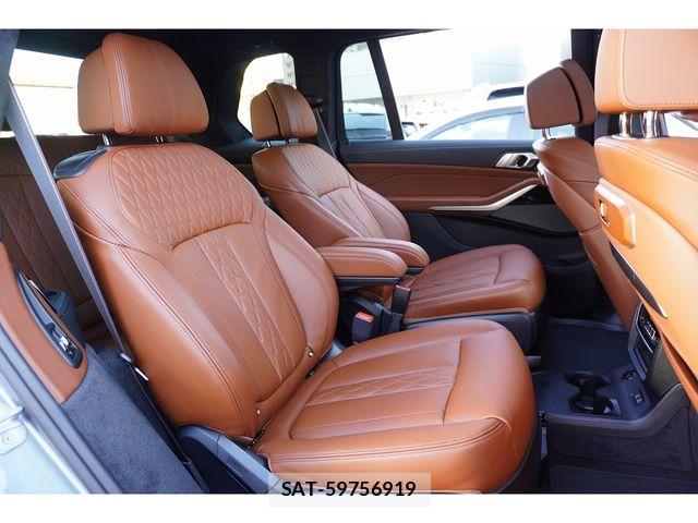 Bmw X7 2025-10 6212192-19