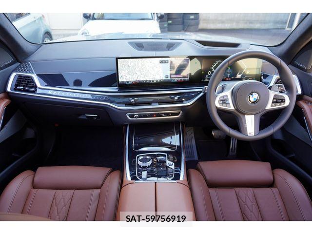 Bmw X7 2025-10 6212192-25