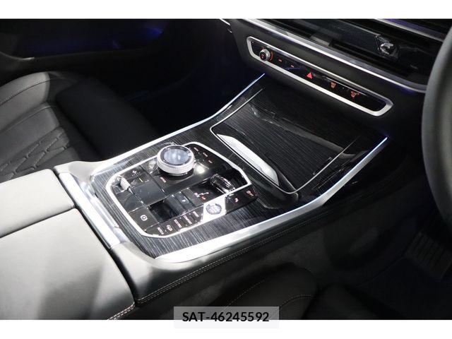 Bmw X7 2025-10 6212193-9