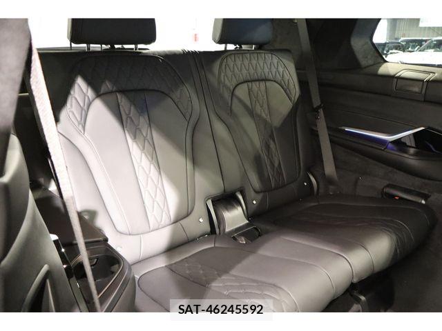 Bmw X7 2025-10 6212193-16
