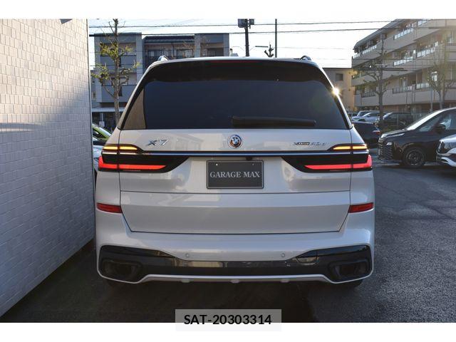 Bmw X7 2023-04 6242525-2