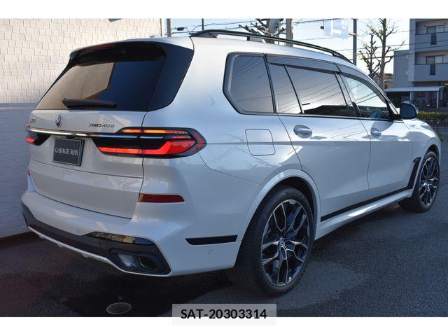 Bmw X7 2023-04 6242525-7