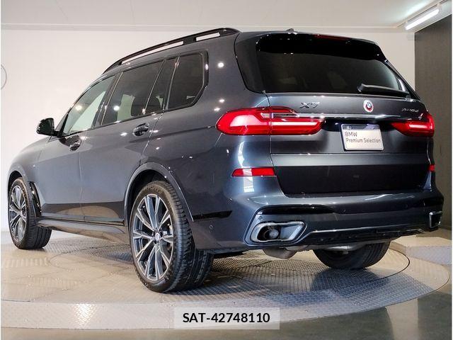 Bmw X7 2022-08 6670637-2
