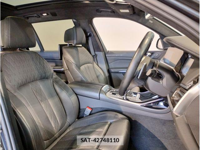 Bmw X7 2022-08 6670637-3