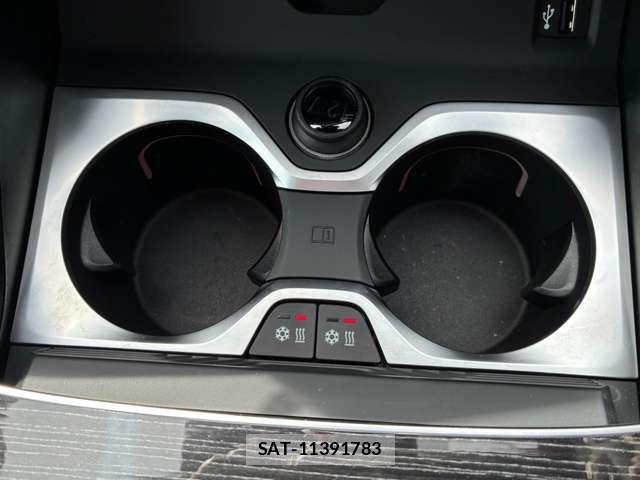 Bmw X7 2025-10 6902879-10