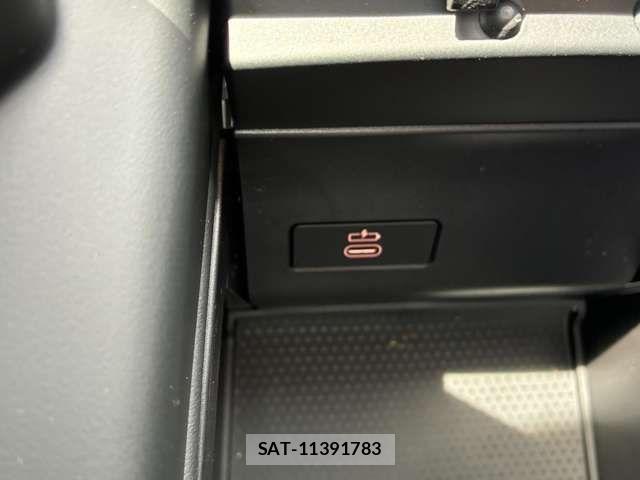 Bmw X7 2025-10 6902879-12