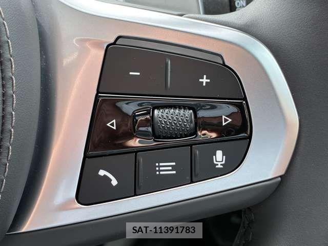 Bmw X7 2025-10 6902879-19